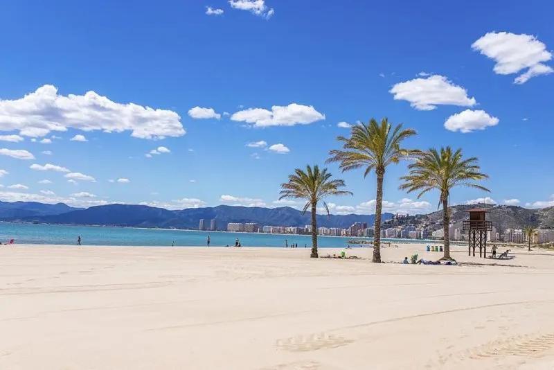 Appartement Nuevo, A 50 Metros De La Playa Y Con Vistas Al Mar Cullera